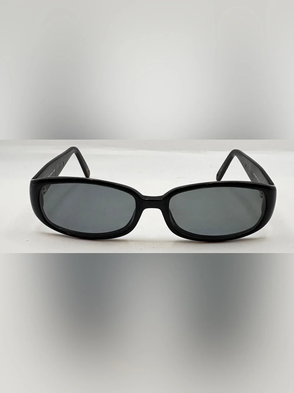 Liz Claiborne L509S Black Oval Sunglasses Frames Only - Picture 3 of 8